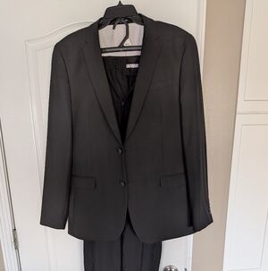 Egara Black Men's Suit